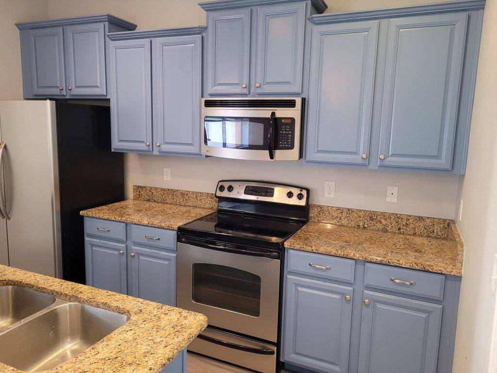 Kitchen Cabinets Painting